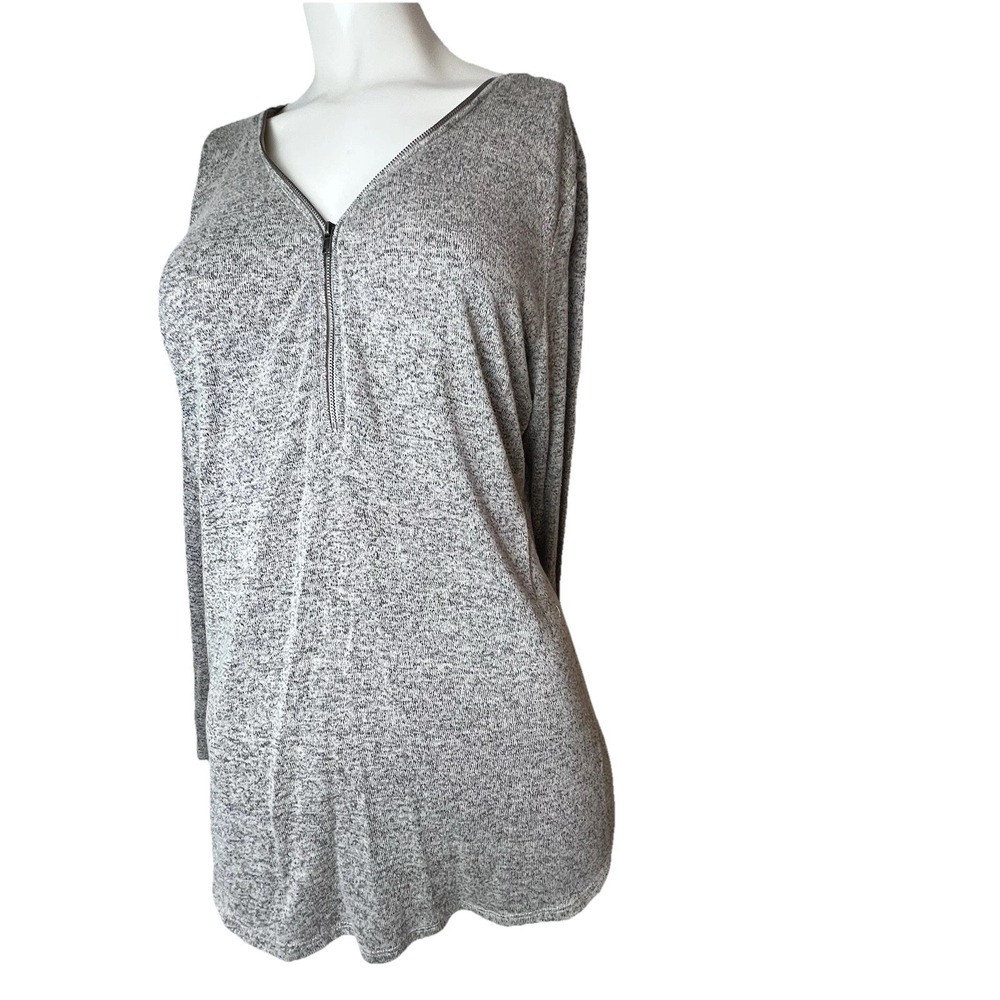 Unlabeled Women's Tan and Black Long Sleeve Zipper Blouse Top Large?